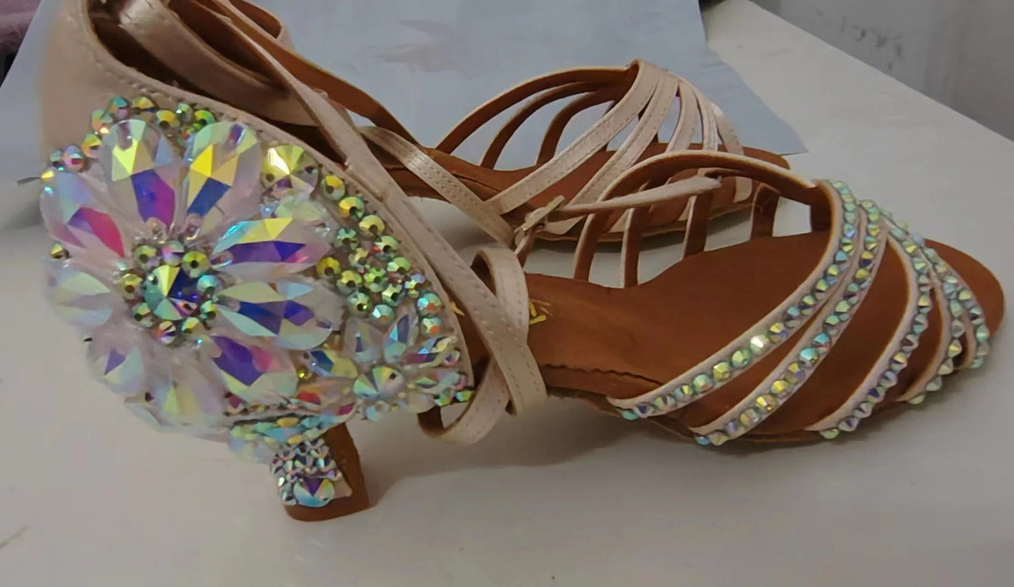 Brianna - Chaussure latine strass fleuri - NOUVEAU