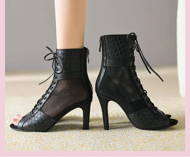 Delma- Chaussure heel lacet Noir