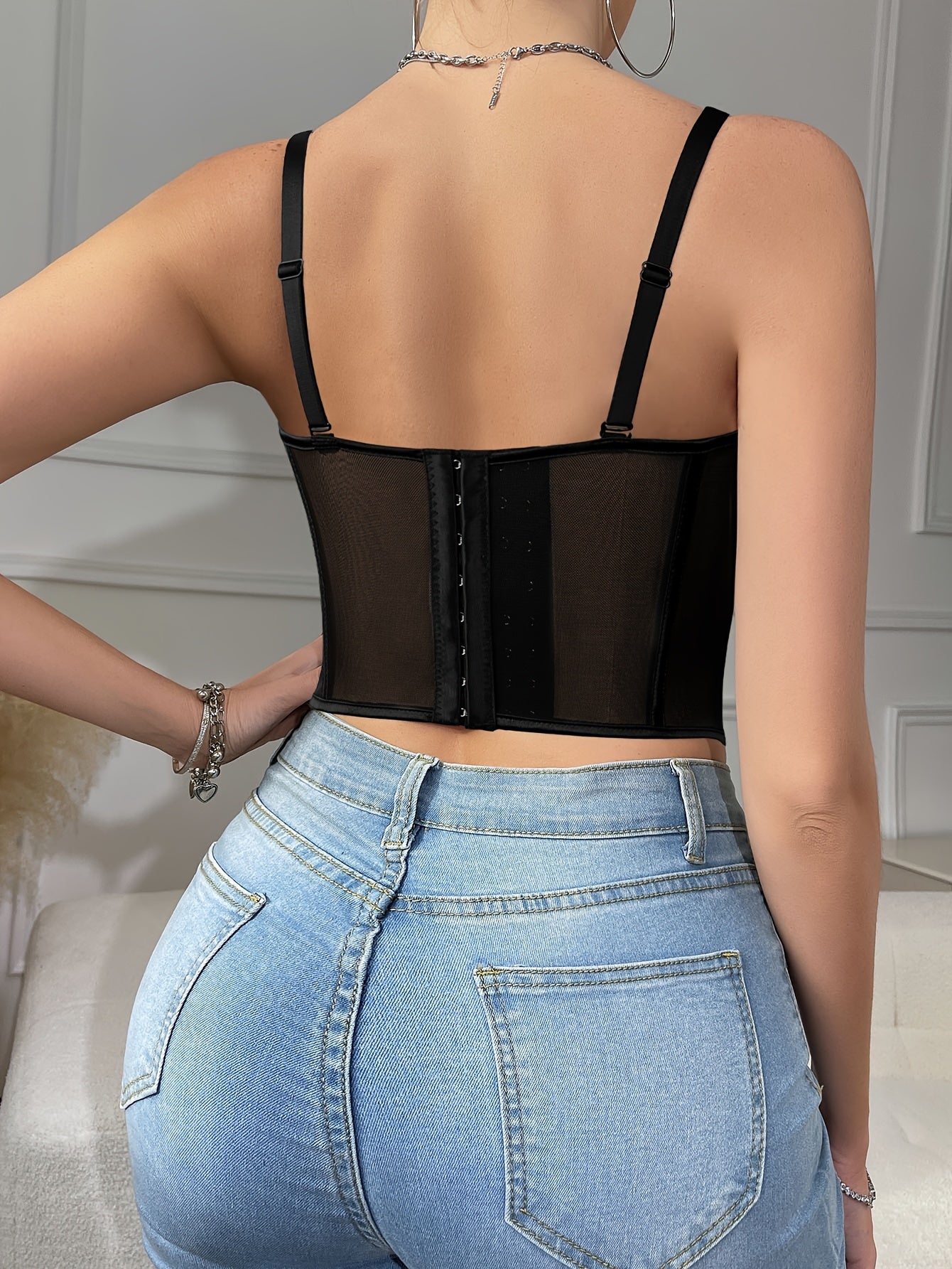 Corset Illusion