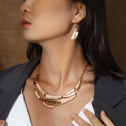 Lien Vintage- Un set géométrique boho chic