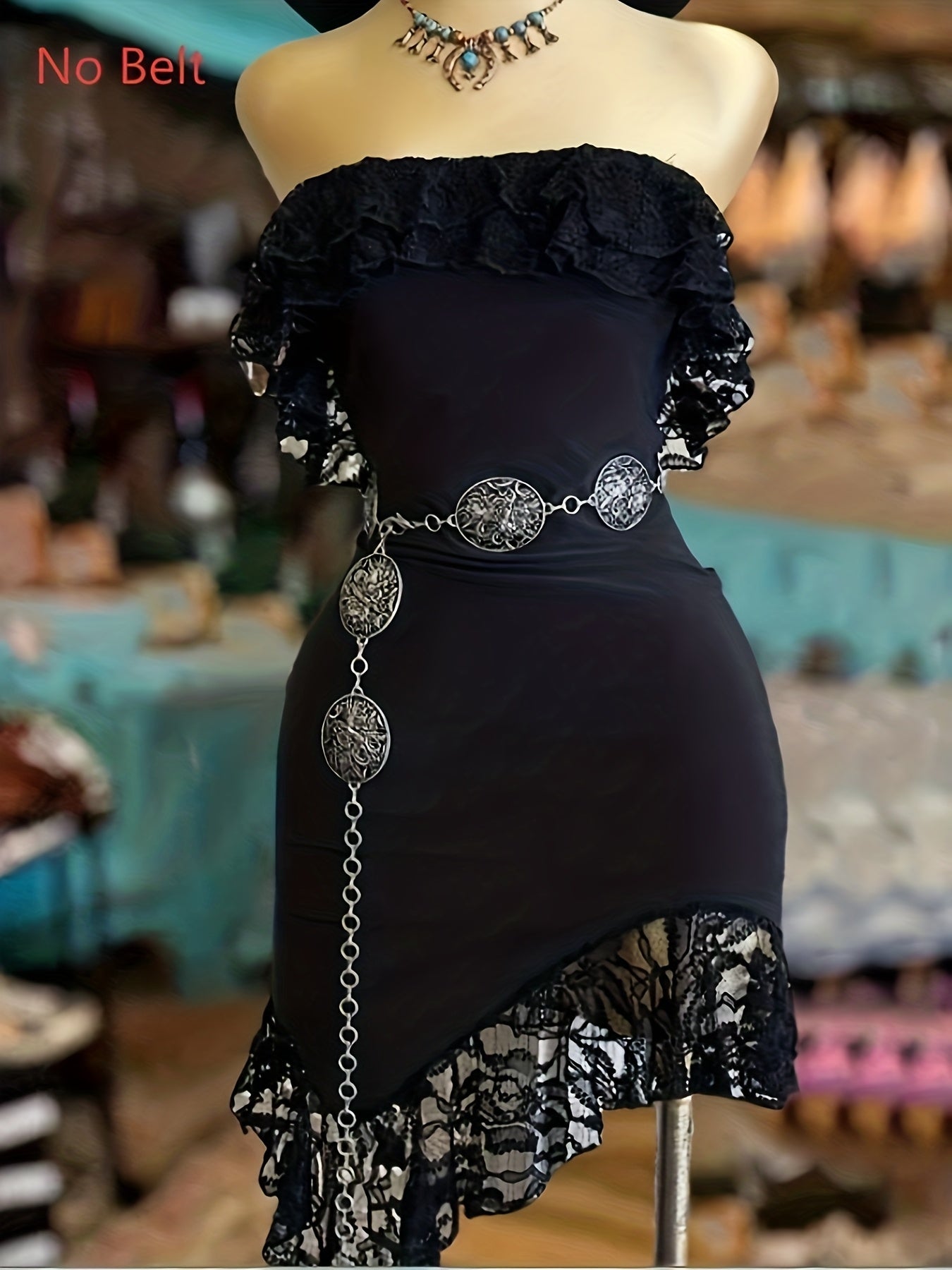 Nude- Robe moulante latine épaule dénudée