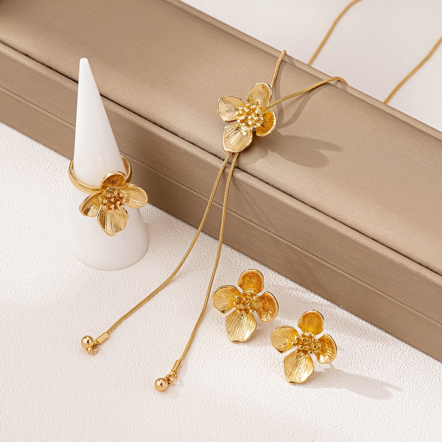 Fleurisca – ensemble floral en alliage