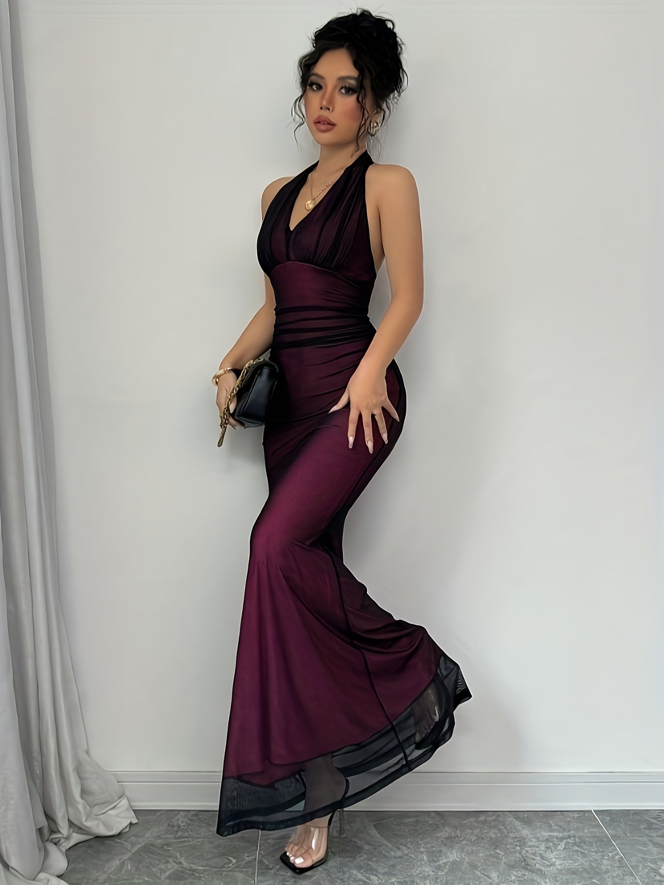 Lunaria – robe trapèze scintillante, dos nu