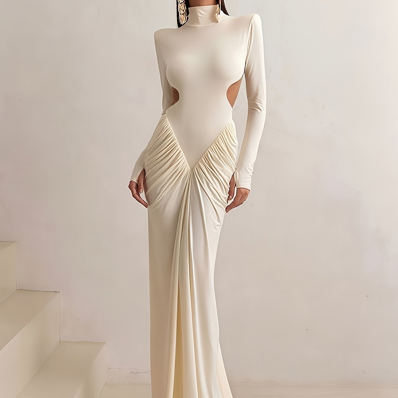 CASCADE PORRCEY – Robe sirène manches longues brillante