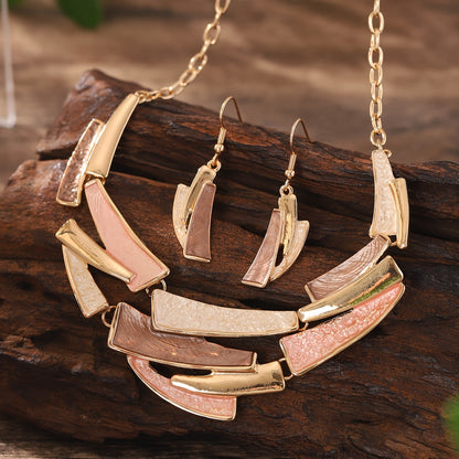 Lien Vintage- Un set géométrique boho chic