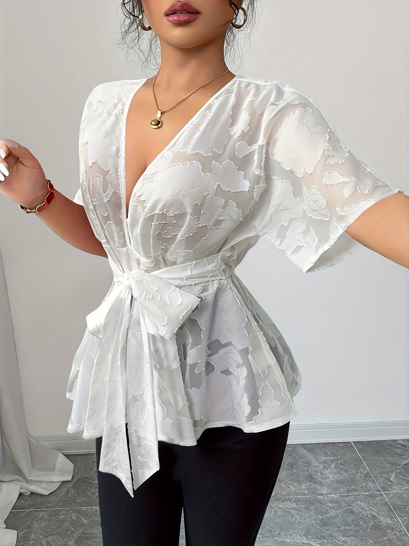 Roselyna - Haut fluide allure sophistiquée