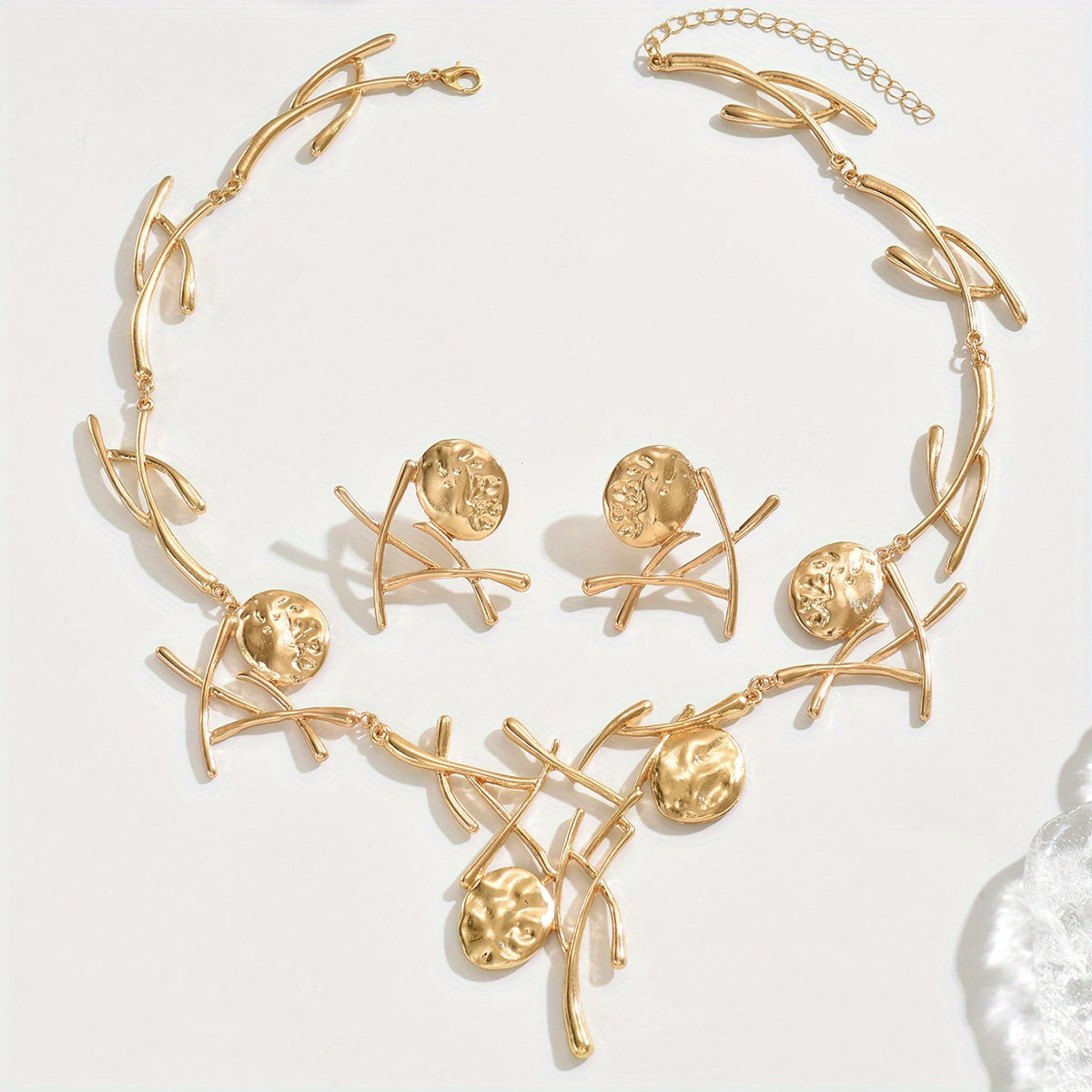 GeoChic – trio géométrique minimaliste rétro.