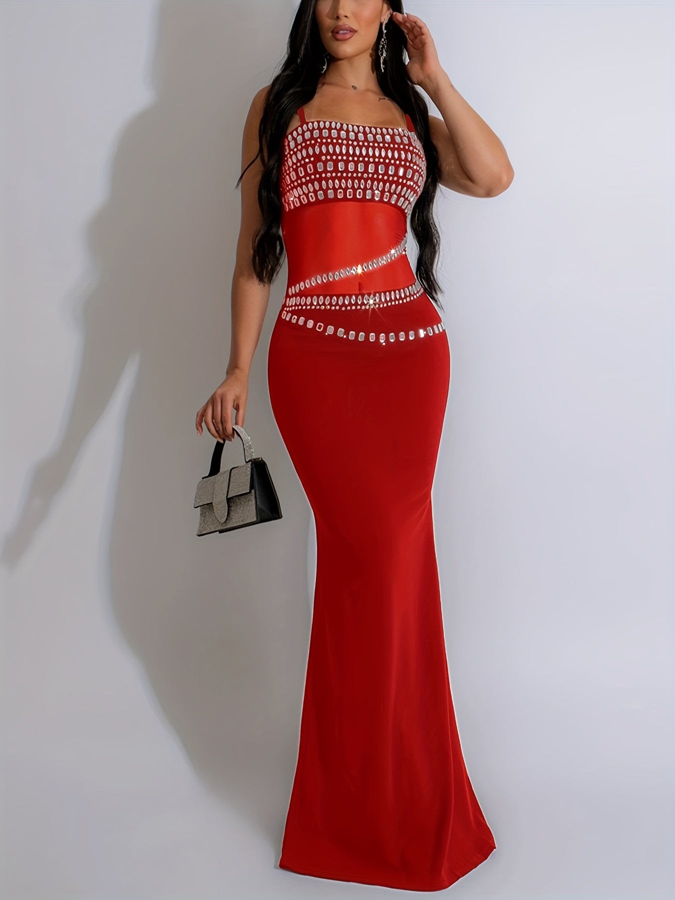 SCARLÈNE – Robe sirène à strass.