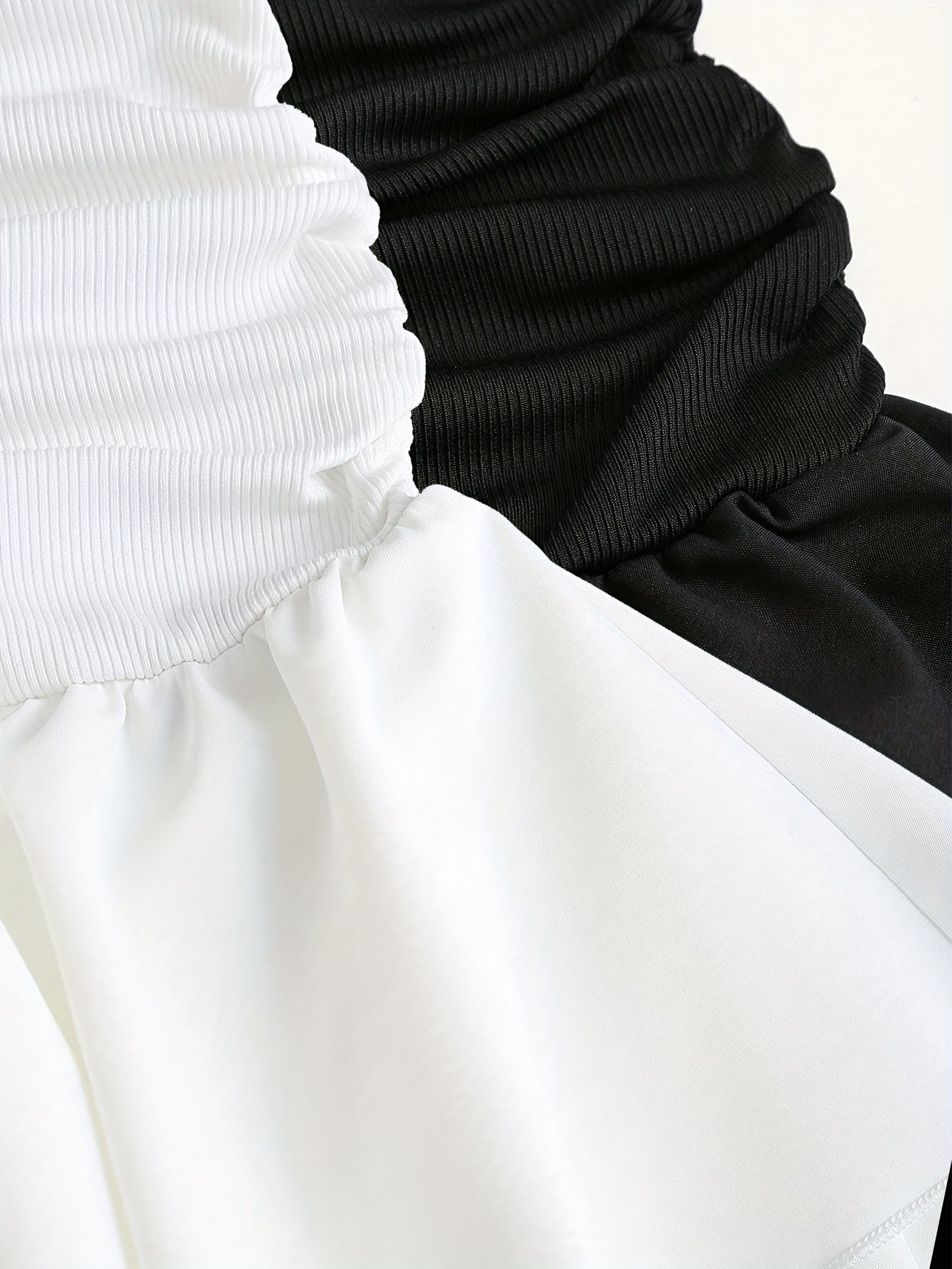 Bretta - Robe mini short dos nu à volants XS à XL