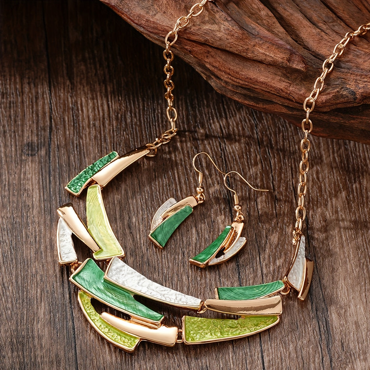 Lien Vintage- Un set géométrique boho chic