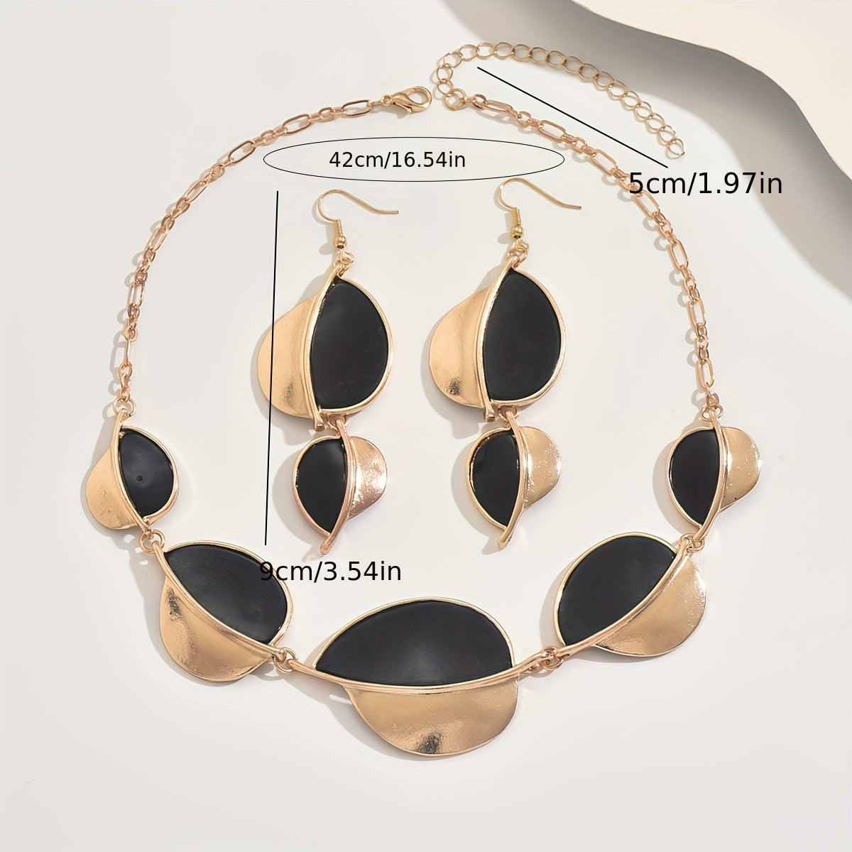 Golden Noir Asymétrie - Élégance moderne dorée et noire