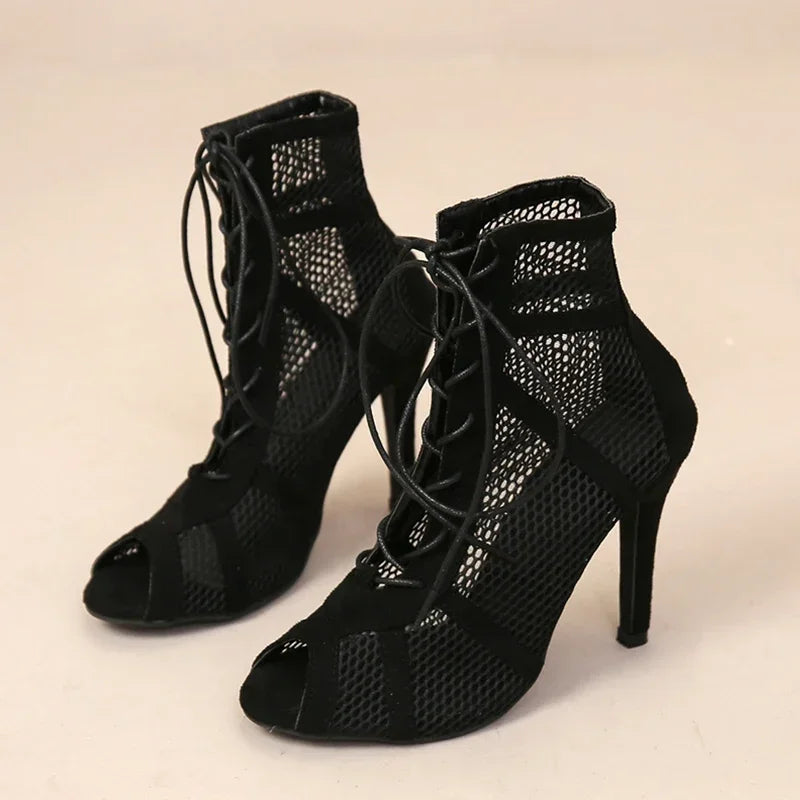 Élégance Tissée- chaussure de heels semelle rubber