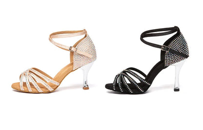 Startep – Finition brillante et légèreté, pour des pas de star.