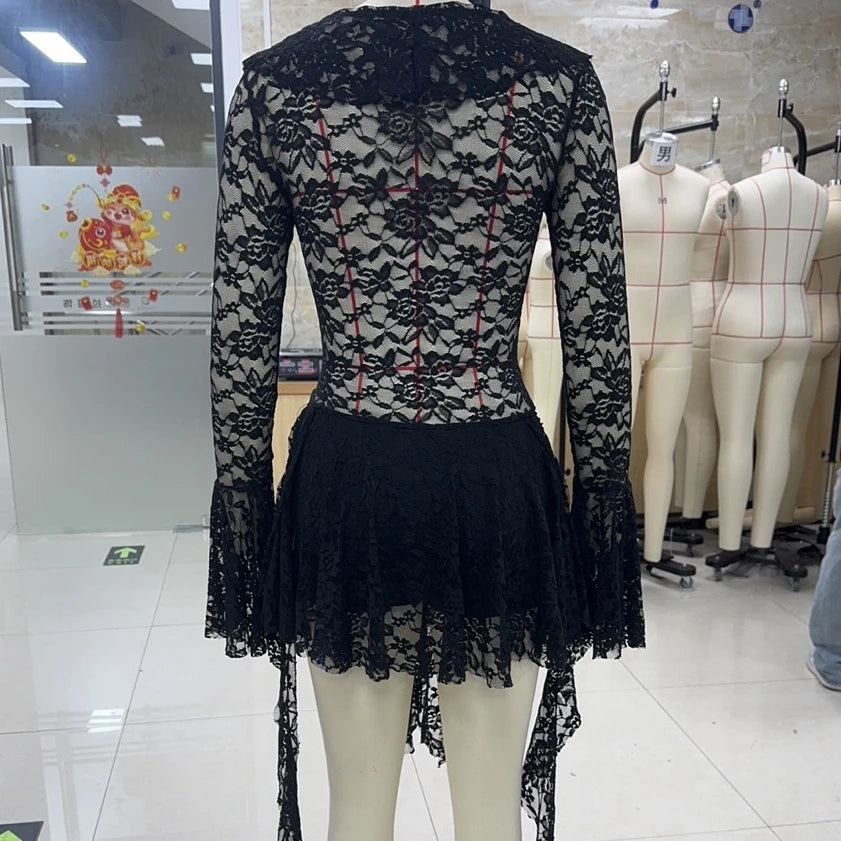 Ysolde - Robe en dentelle