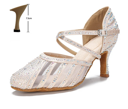 Luzia – scintillante et raffinée, évoque la lumière