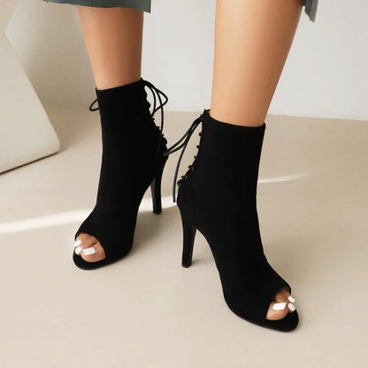 Diva Noire – Heels glamour et affirmé