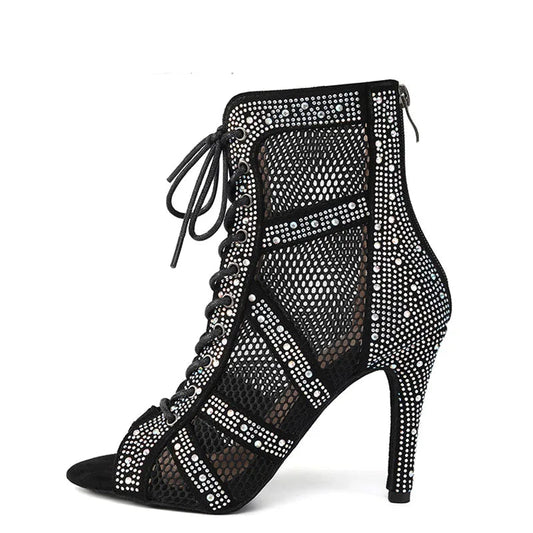 Stardust – Reflets pailletés et maintien parfait pour un look céleste.