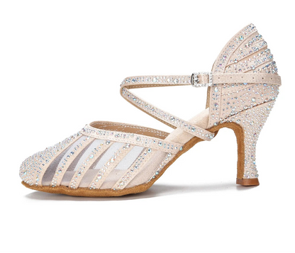 Luzia – scintillante et raffinée, évoque la lumière