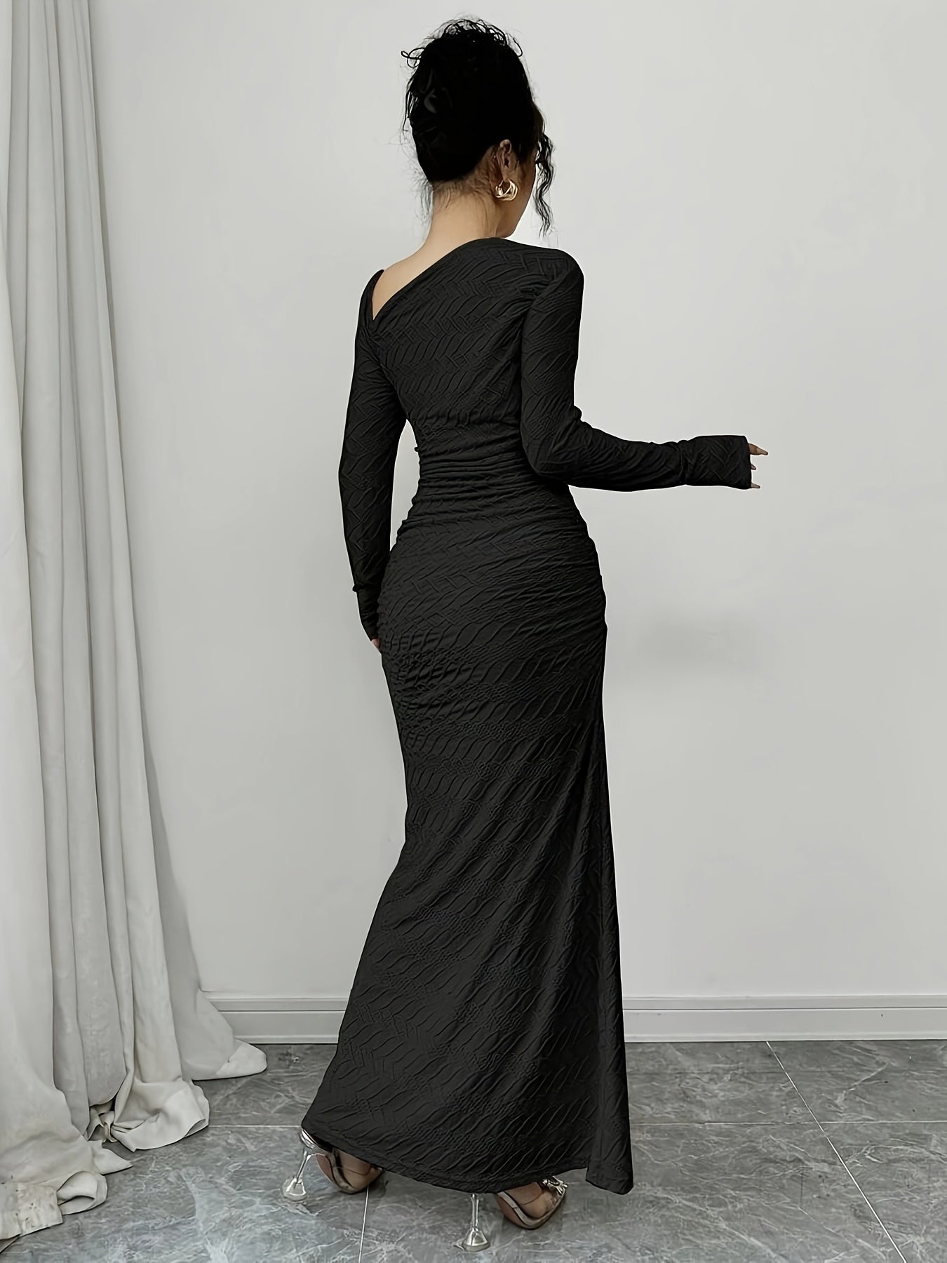 Bélégance – Col asymétrique, coupe fluide, chic pro et soirée.