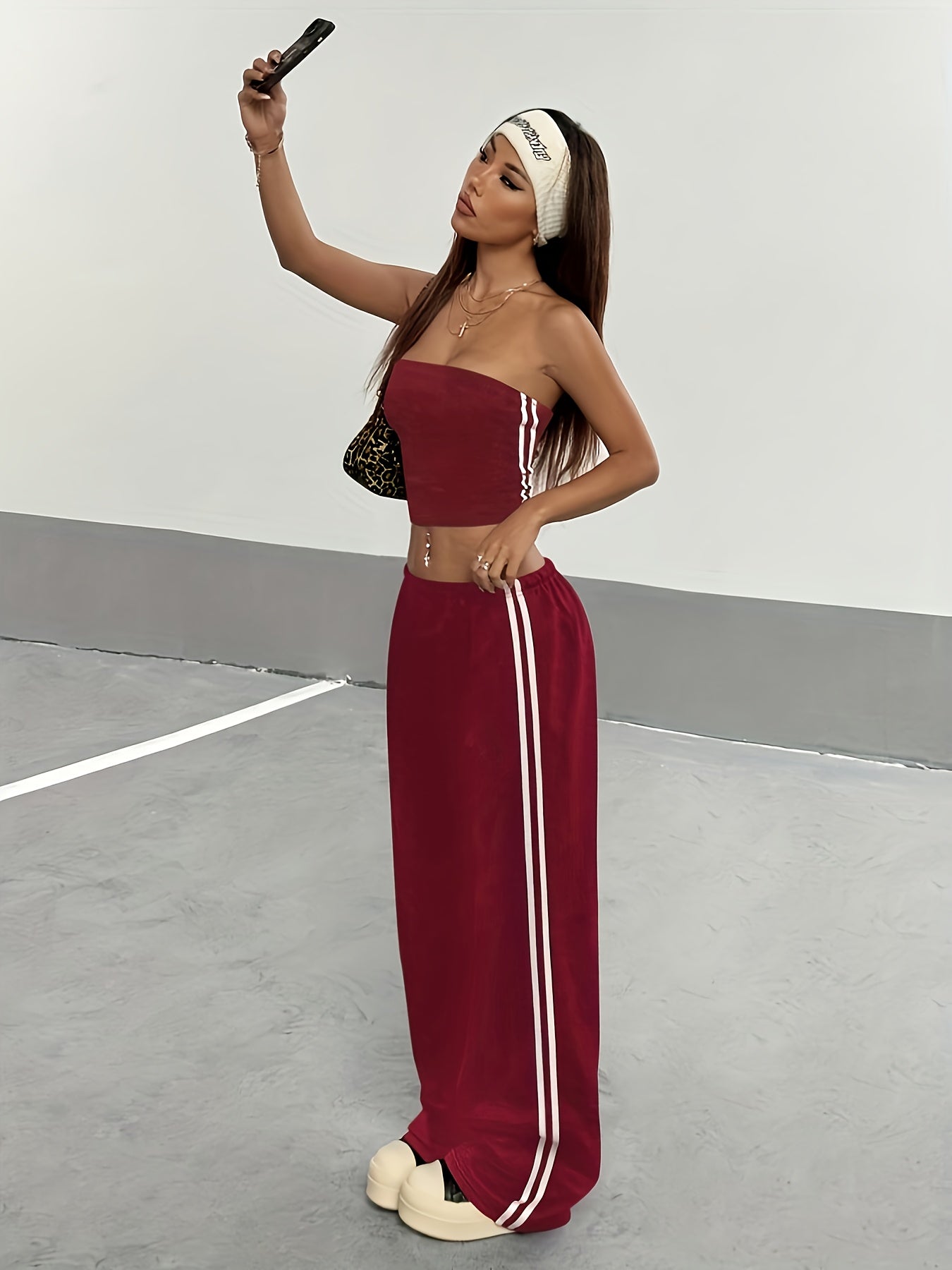 Strapie- Crop Top et pantalon