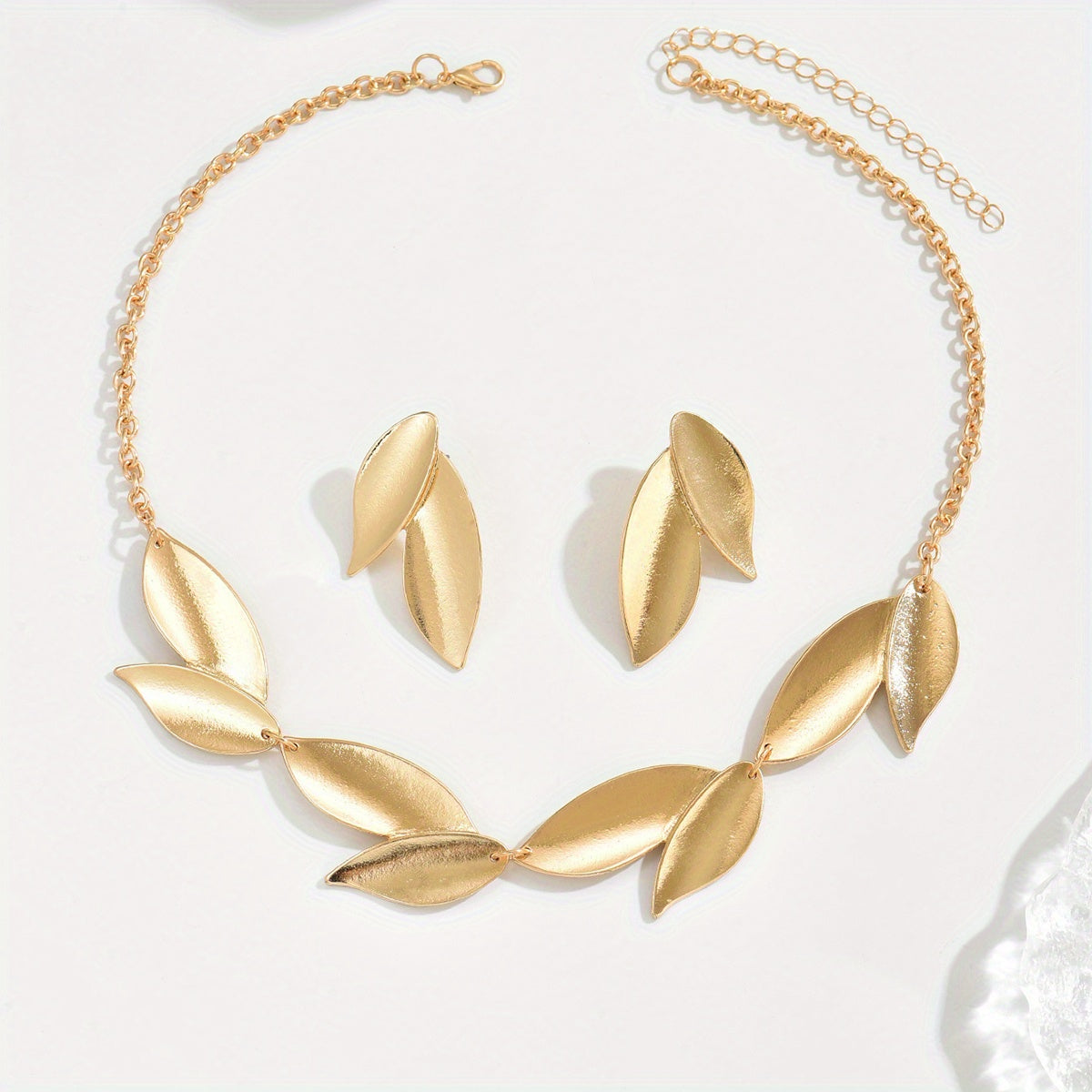 LUNARIA – Ensemble minimaliste feuille dorée.