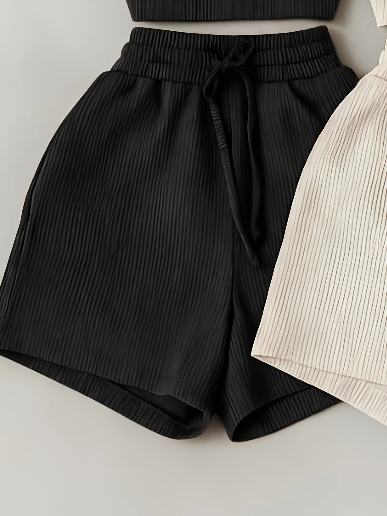 Pavorya - Short fluide silhouette harmonieuse