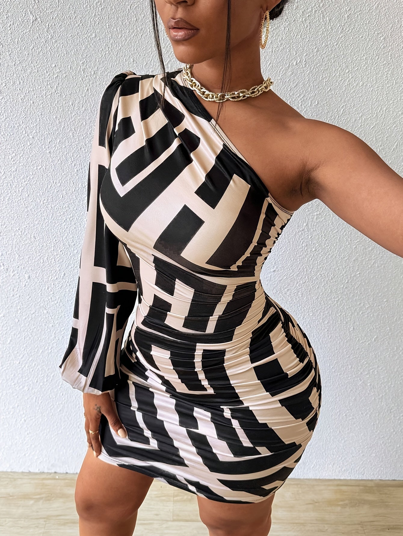 Melvoria - Robe fluide tombé élégant