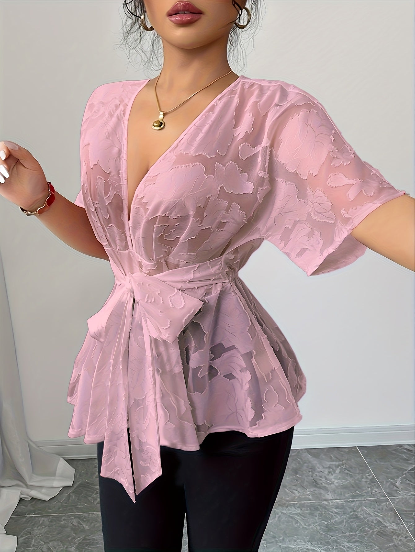 Roselyna - Haut fluide allure sophistiquée