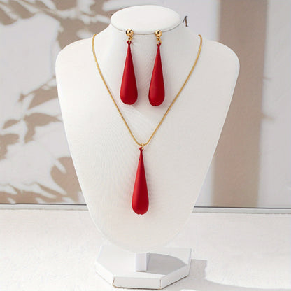 NOIR ÉCLAT – Set élégant Simplicité et distinction à l’européenne.