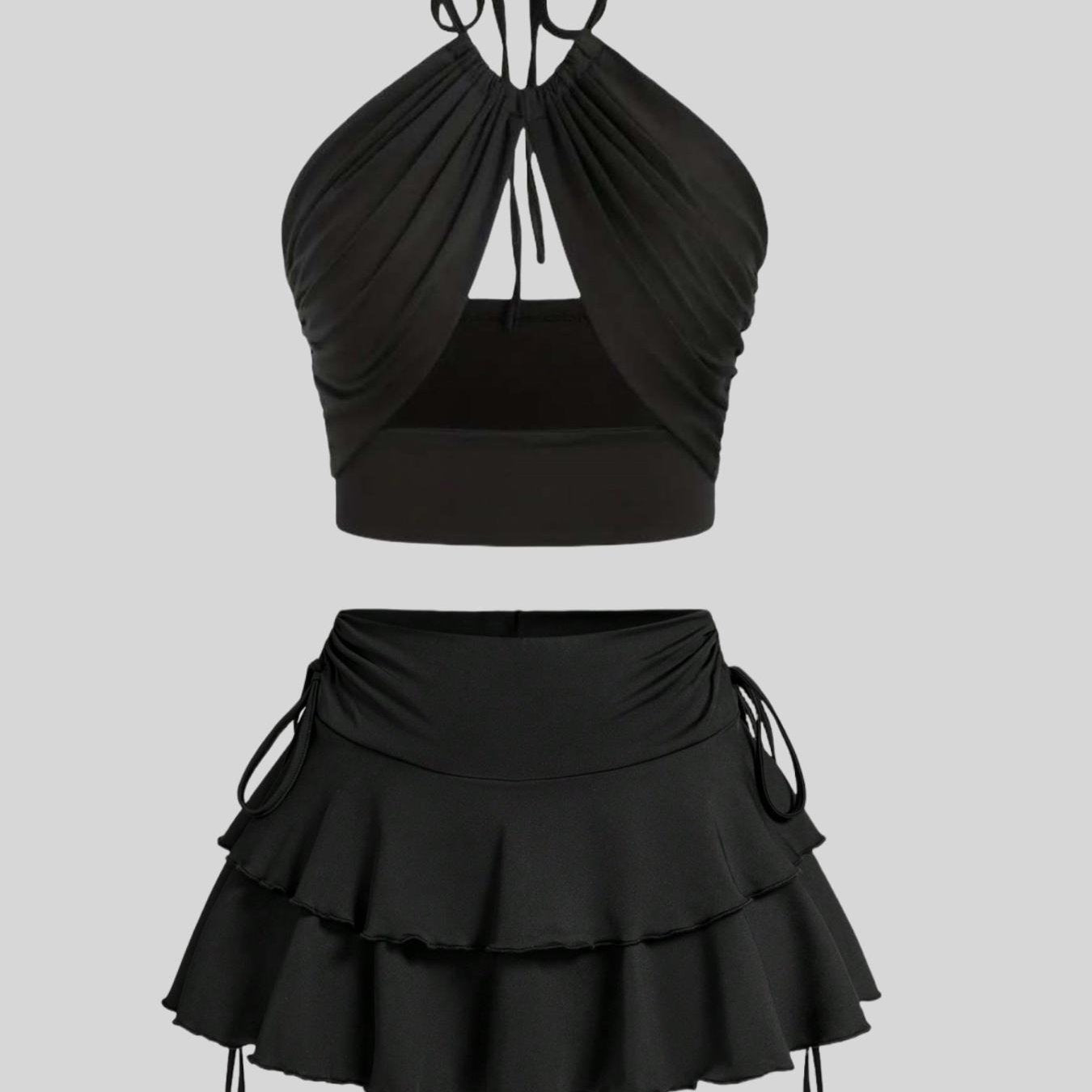 Halter-Duo haut dos nu+ jupe à volants